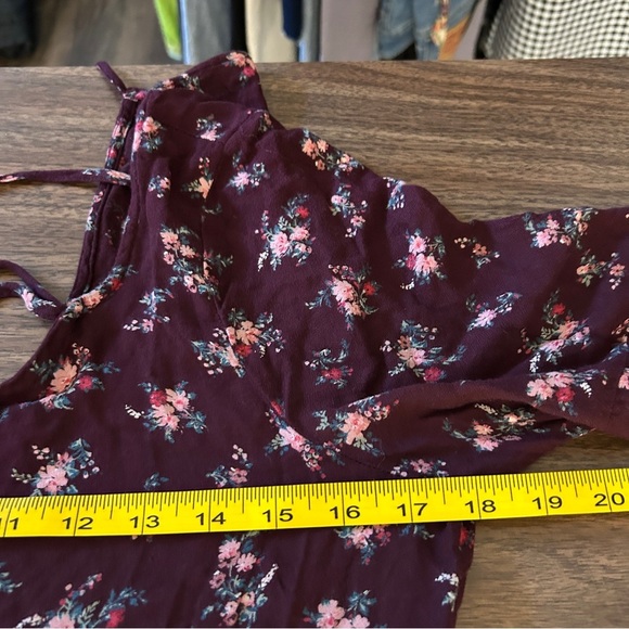 ❤️ American Eagle Outfitters Floral Burgundy Romper M - Picture 7 of 10